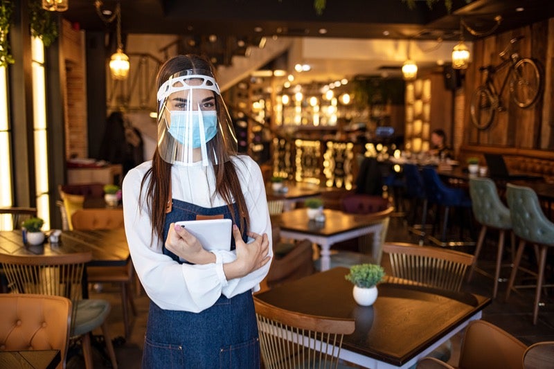 HOW TO OVERCOME GENDER BIAS IN THE RESTAURANT SECTOR IN COLOMBIA?